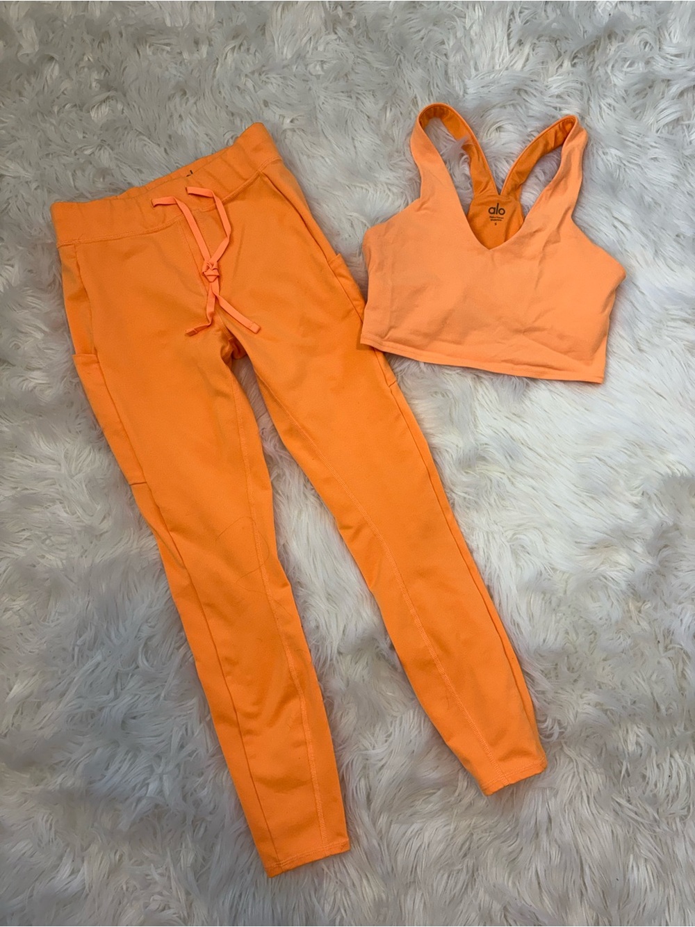 ALO Set Orange High-Rise Track Joggers with Drawstring and Top
